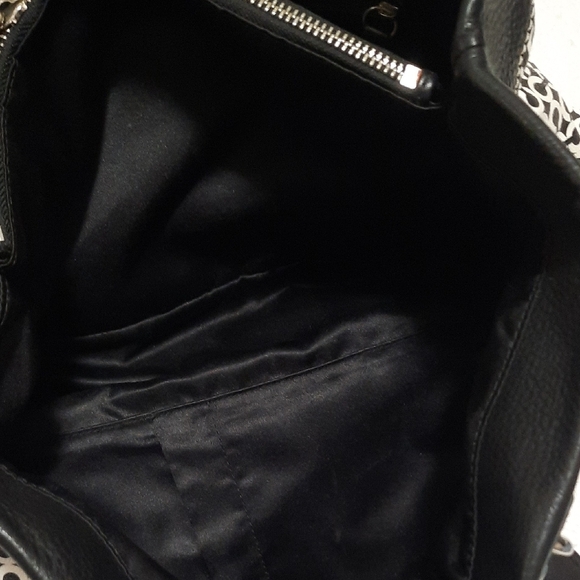 Coach Monochrome Patterned Shoulder Bag - Picture 9 of 11